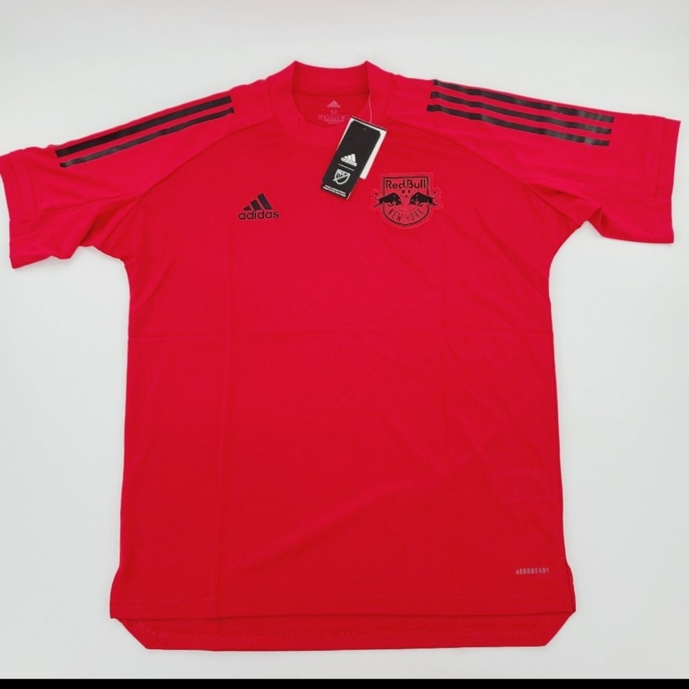 New York Red Bulls training jersey in medium